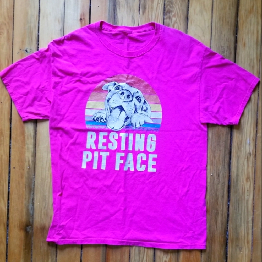 Resting Pit Face graphic T-shirt size Large for pitbull lovers pink